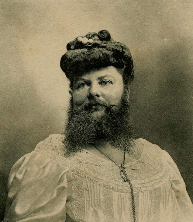 Đàn bà có râu